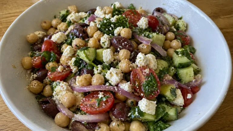 Mediterranean Feta Chickpea Salad: Fresh, Healthy & Ready in 10 Minutes